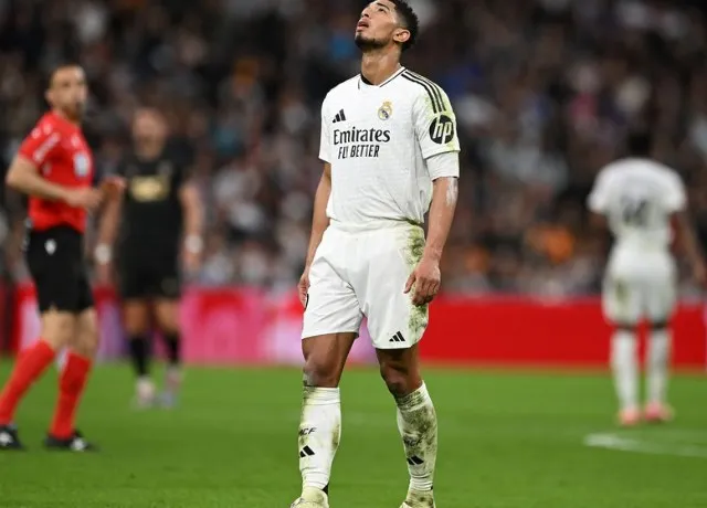 Real Madrid vừa trải qua một trận thua gây sốc 1-2 trước Valencia